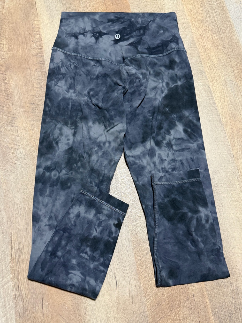 Lululemon Black Gray Tie Dye High Rise Leggings Hidden Pocket | Size 4 - Picture 7 of 8